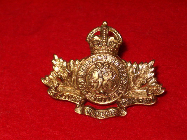 MM253 - 93rd Cumberland Regiment Collar Badge